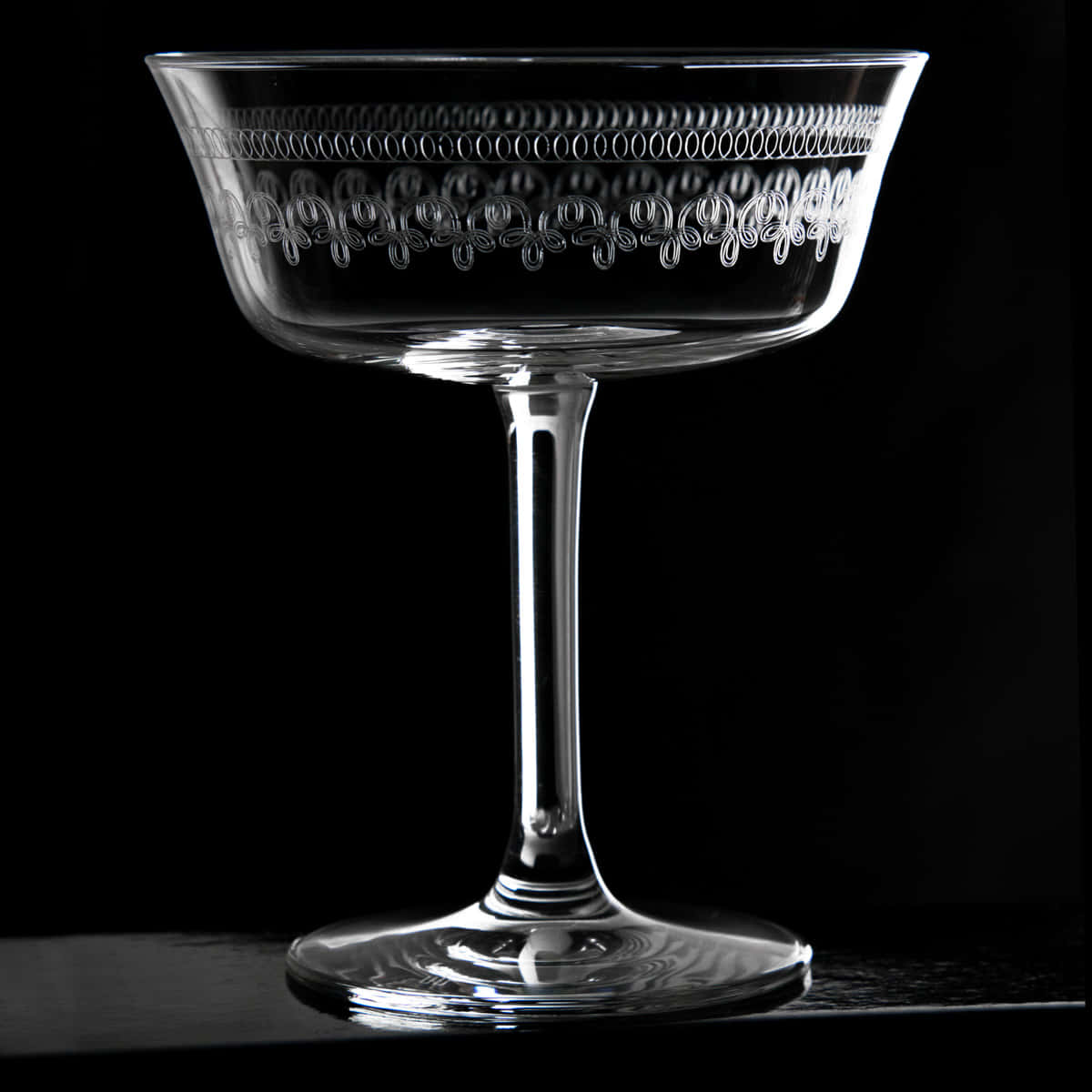 Breites Cocktailglas Retro Fizzio mit Verzierung