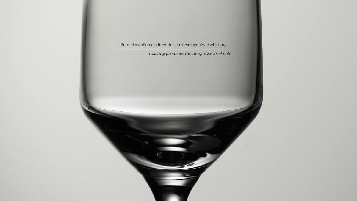 Detailansicht: Sektglas Pure Belfesta von Schott Zwiesel Detailansicht: gefülltes Sektglas Pure Belfesta von Schott Zwiesel