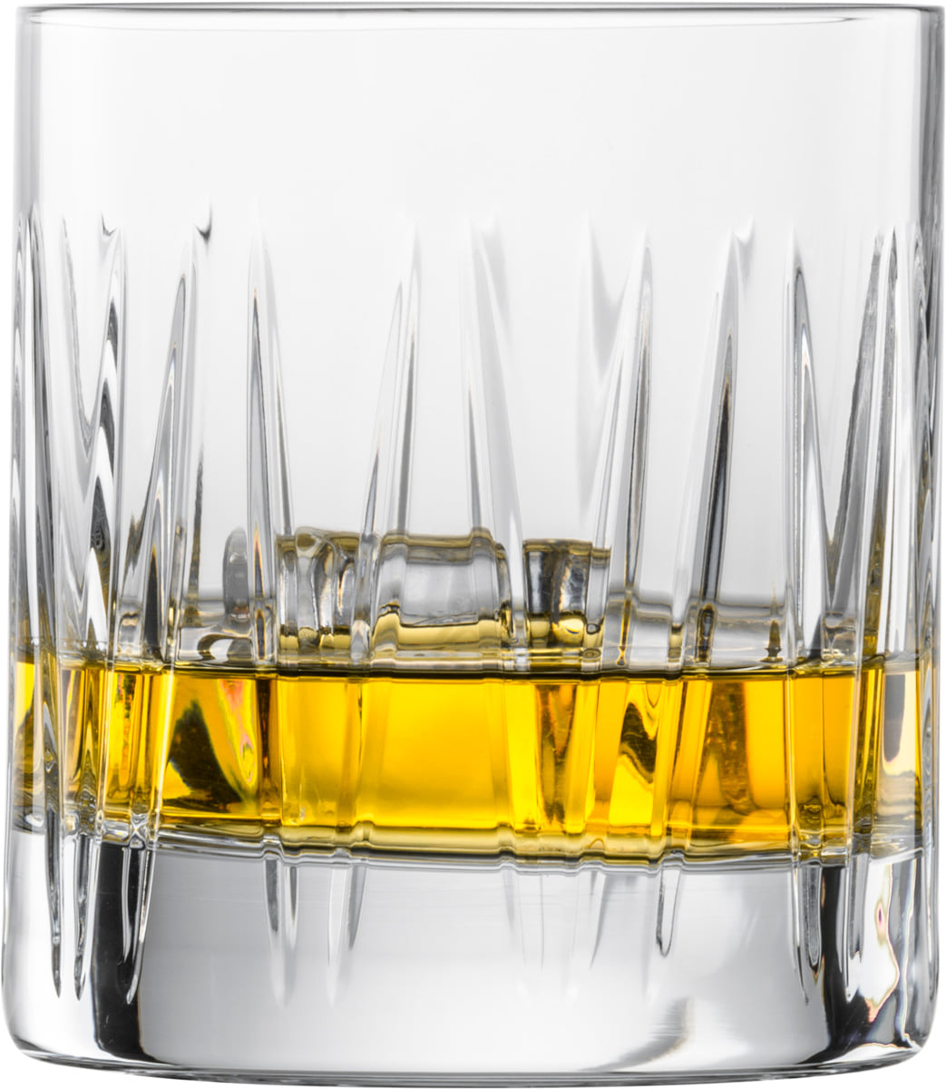 Gefüllter Whisky Tumbler Basic Bar Motion von Schott Zwiesel