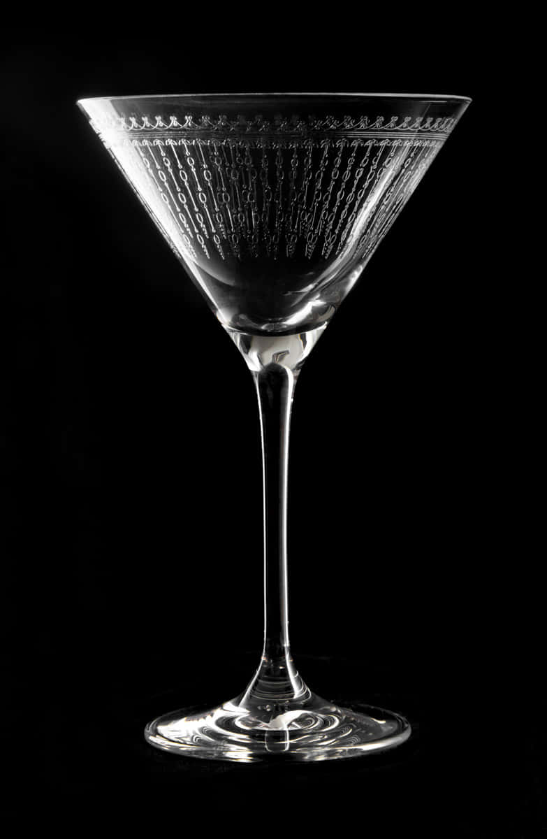 Elegantes Martiniglas mit Verzierung im Stil der 1920er Jahre