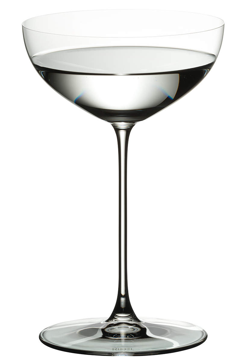 Riedel Glas Veritas Coupe Cocktailschale Martini Mit Martini gefüllte Riedel Glas Veritas Coupe Cocktailschale