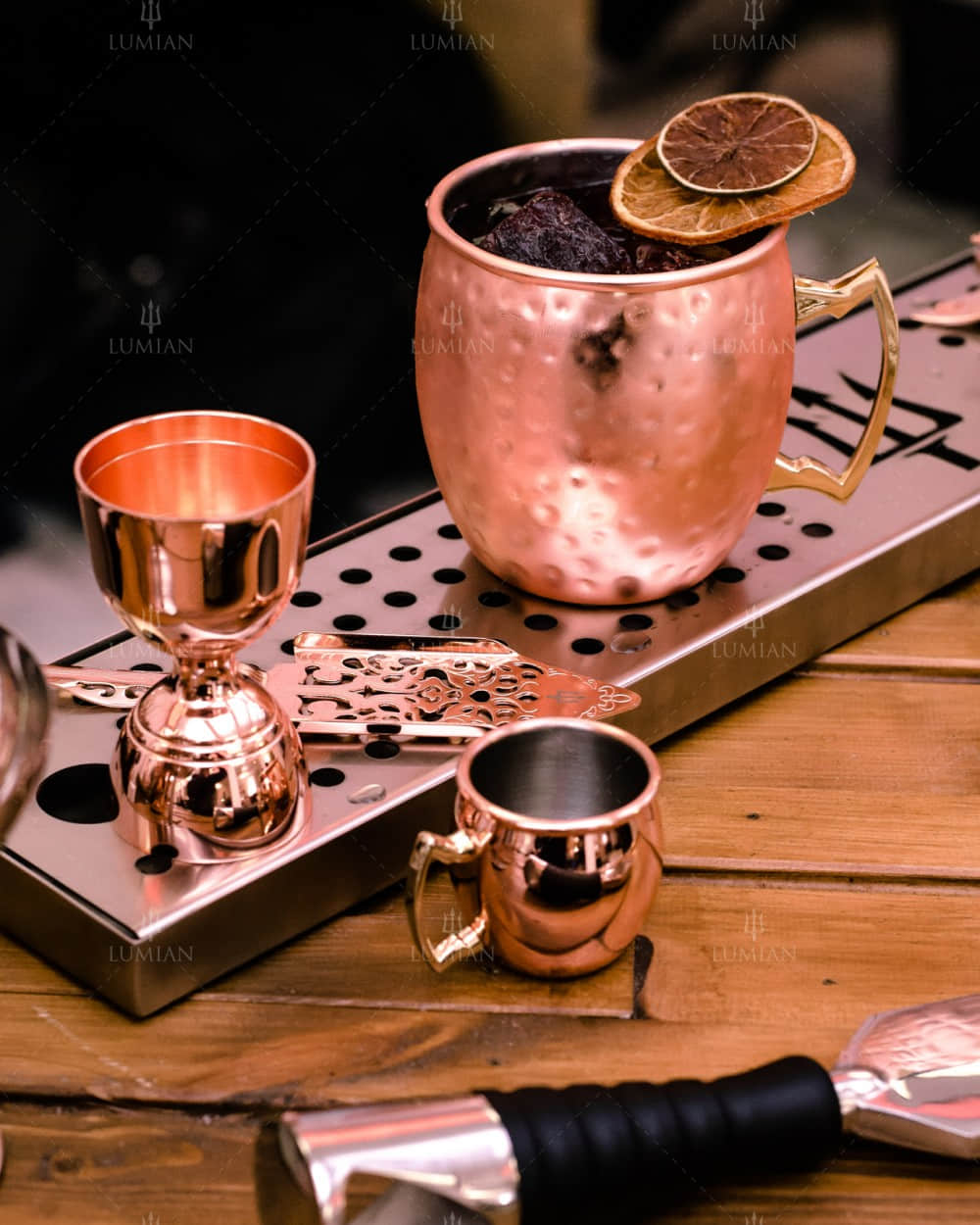 Moscow Mule Kupferbecher auf Cocktailbar